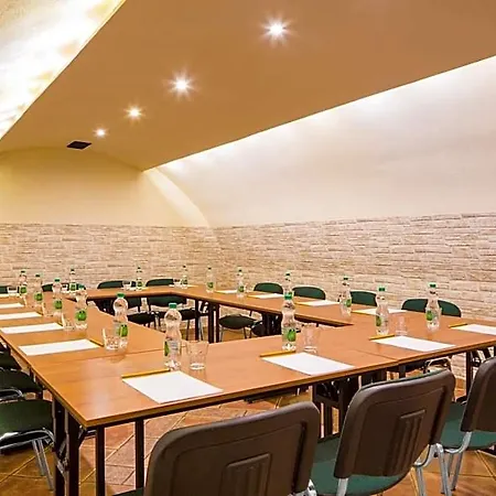 Regent 3* Krakow