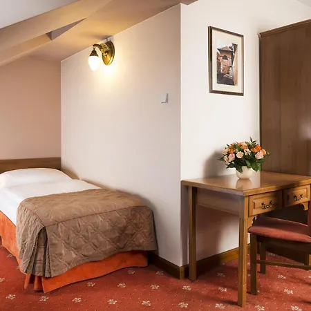 Regent Hotel 3*